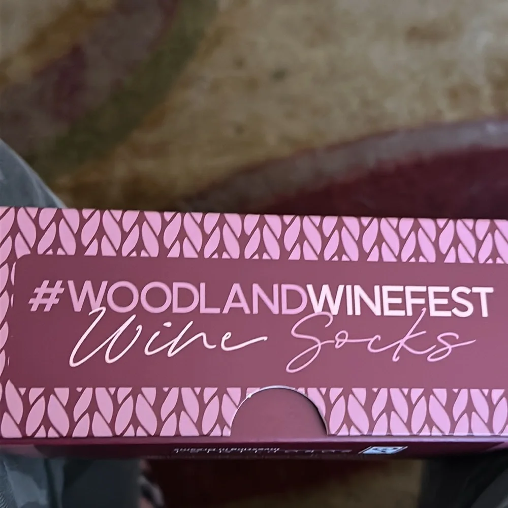 💜💜 WINE LOVER’s 3 Pack Crew Socks Ladies Size 6-9 NIB